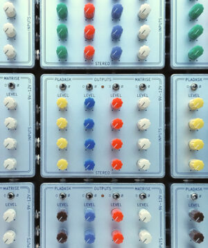 ギター PLADASK ELEKTRISK MATRISE MONO MATRISE | PLADASK ELEKTRISK